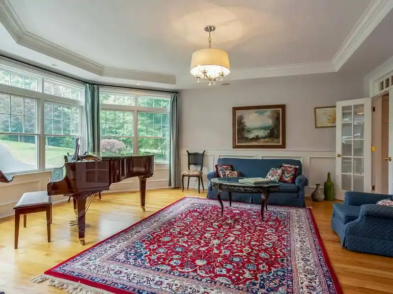 Waterfront For Sale – image 15
