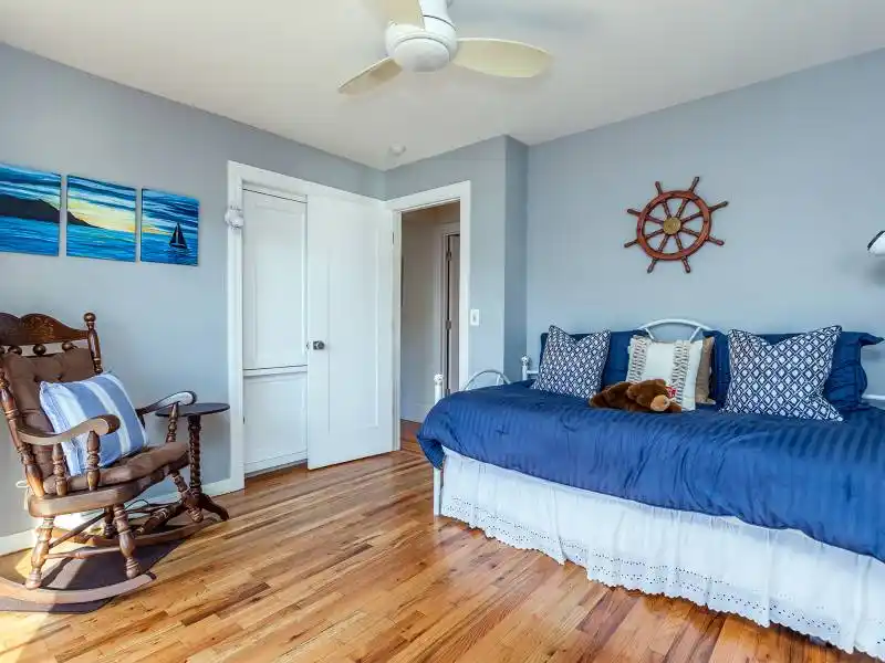 Residential For Sale – image 18