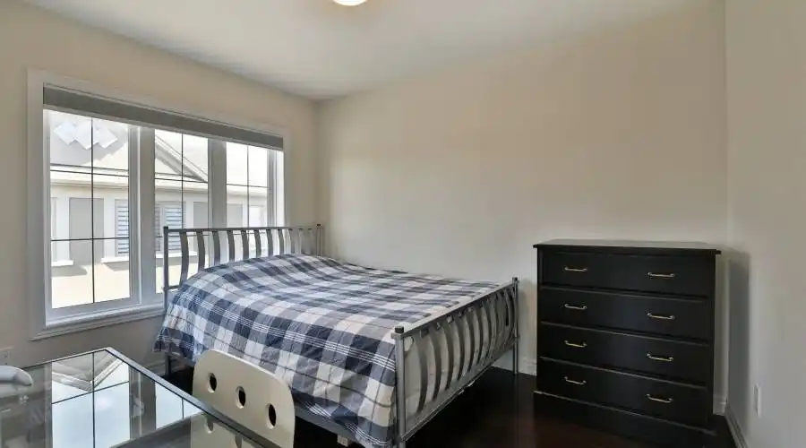 2363 Natasha Circle,Oakville,Canada,3 Bedrooms Bedrooms,8 Rooms Rooms,1 BathroomBathrooms,Residential,Natasha,235553