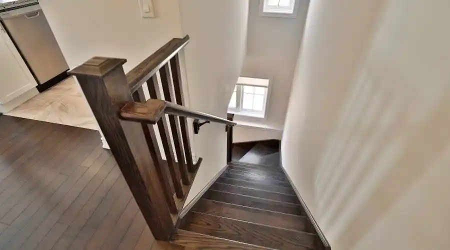 2363 Natasha Circle,Oakville,Canada,3 Bedrooms Bedrooms,8 Rooms Rooms,1 BathroomBathrooms,Residential,Natasha,235553