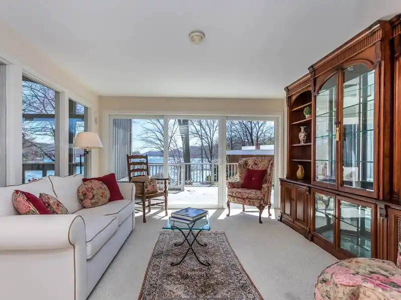 Residential For Sale – image 11