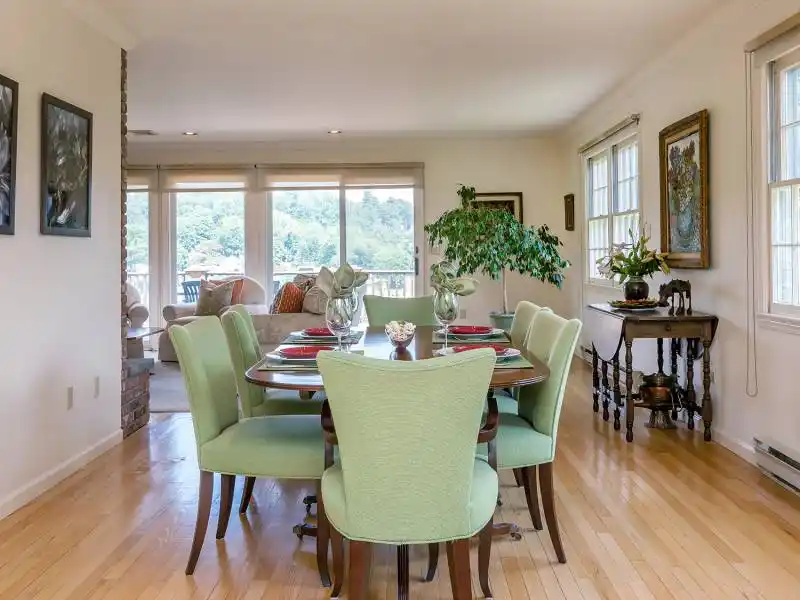 Residential For Sale – image 6
