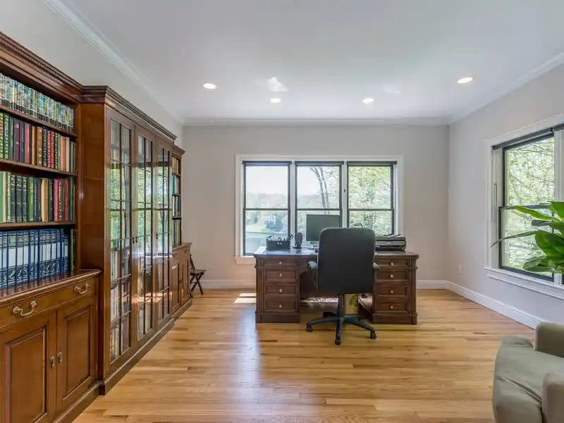 Residential For Sale – image 6