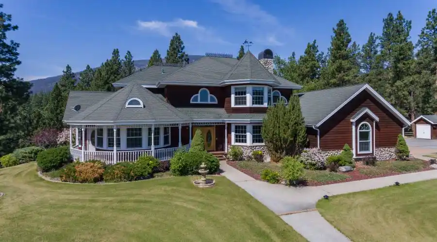 942 Springhill,Hamilton,Montana,United States,4 Bedrooms Bedrooms,4 BathroomsBathrooms,Residential,Springhill,263716