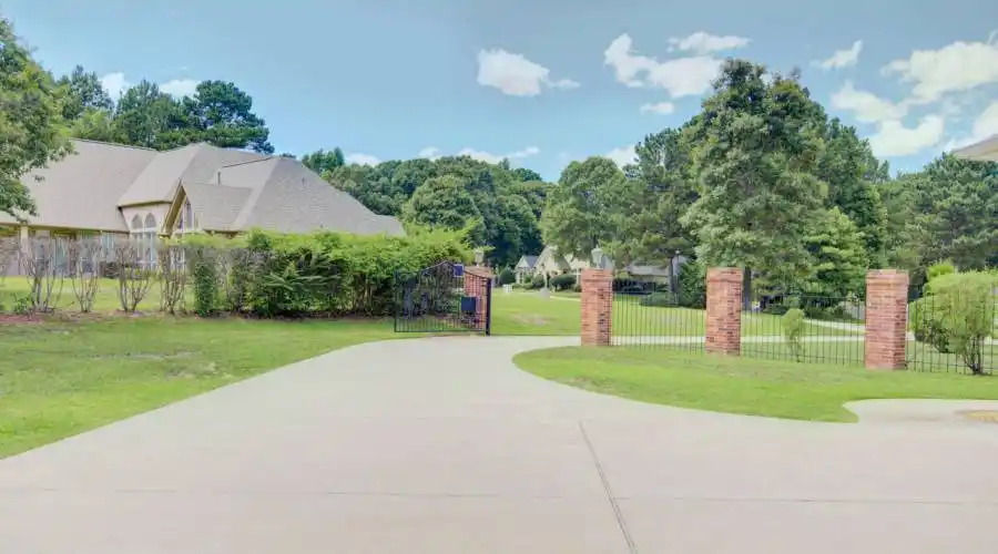 2015 Dressage Lane,Tyler,Texas 75703,United States,5 Bedrooms Bedrooms,10 Rooms Rooms,4 BathroomsBathrooms,Residential,Dressage Lane,264465