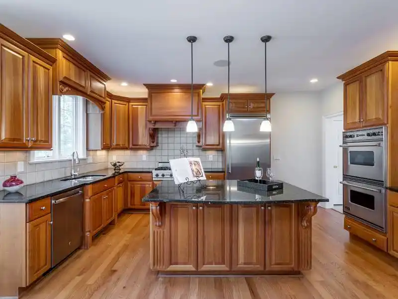 Residential For Sale – image 12