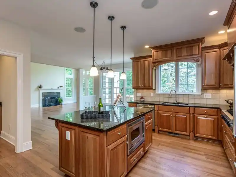 Residential For Sale – image 13