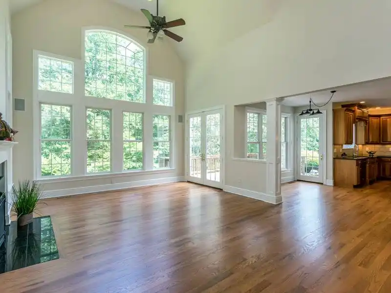 Residential For Sale – image 5