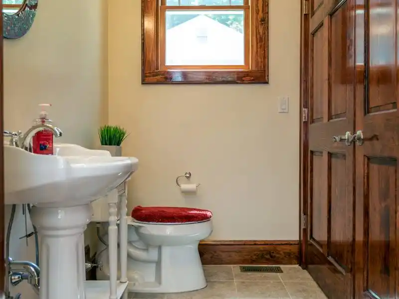 Residential For Sale – image 18