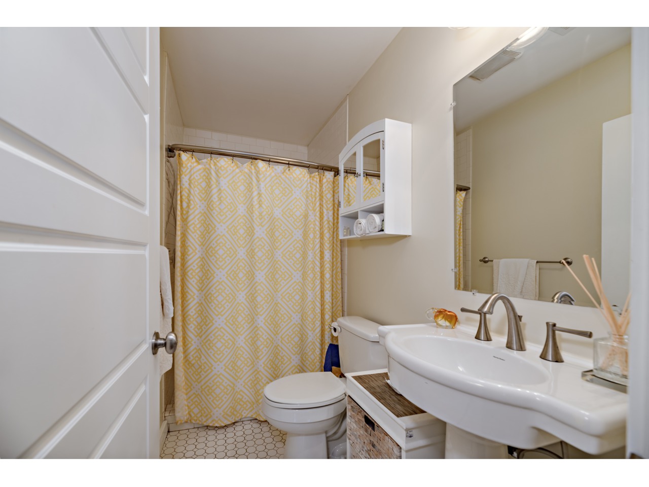 Residential For Sale – image 18