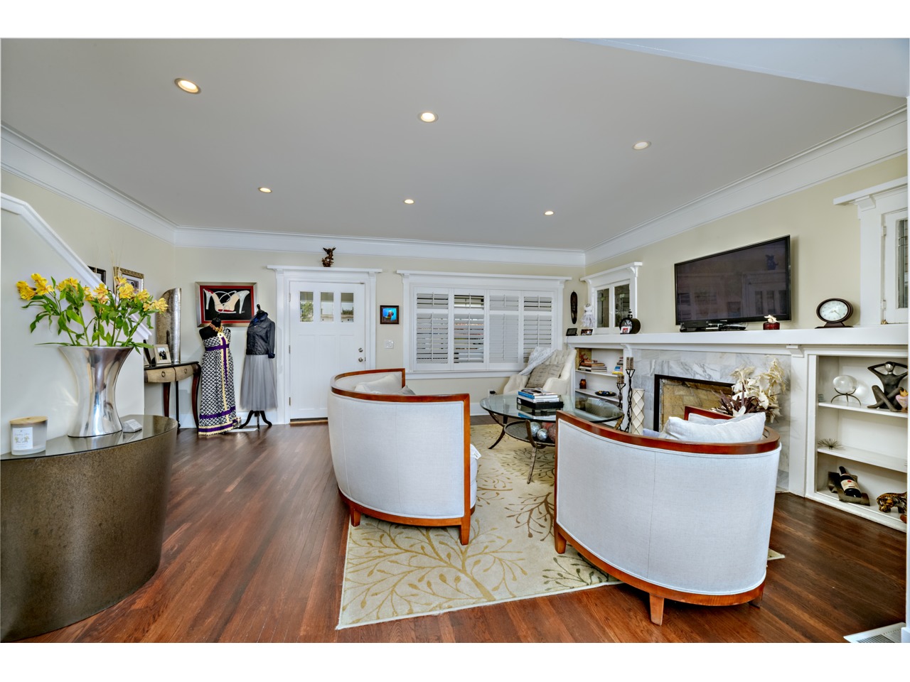 Residential For Sale – image 7