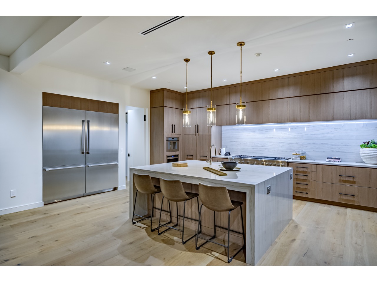 Residential For Sale – image 7