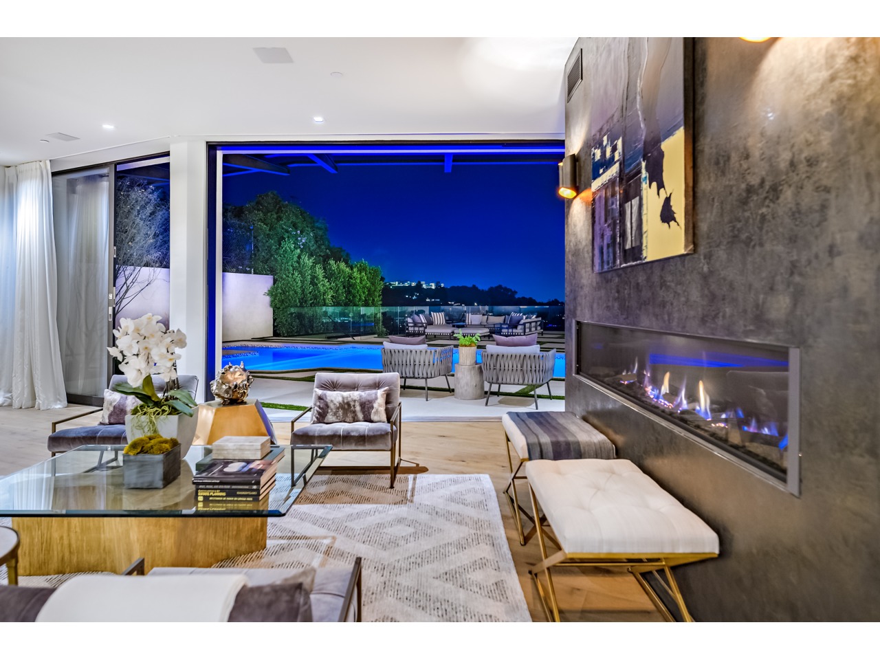 Residential For Sale – image 4