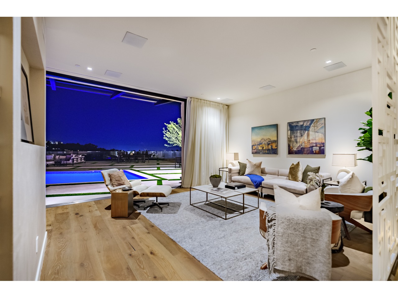 Residential For Sale – image 5
