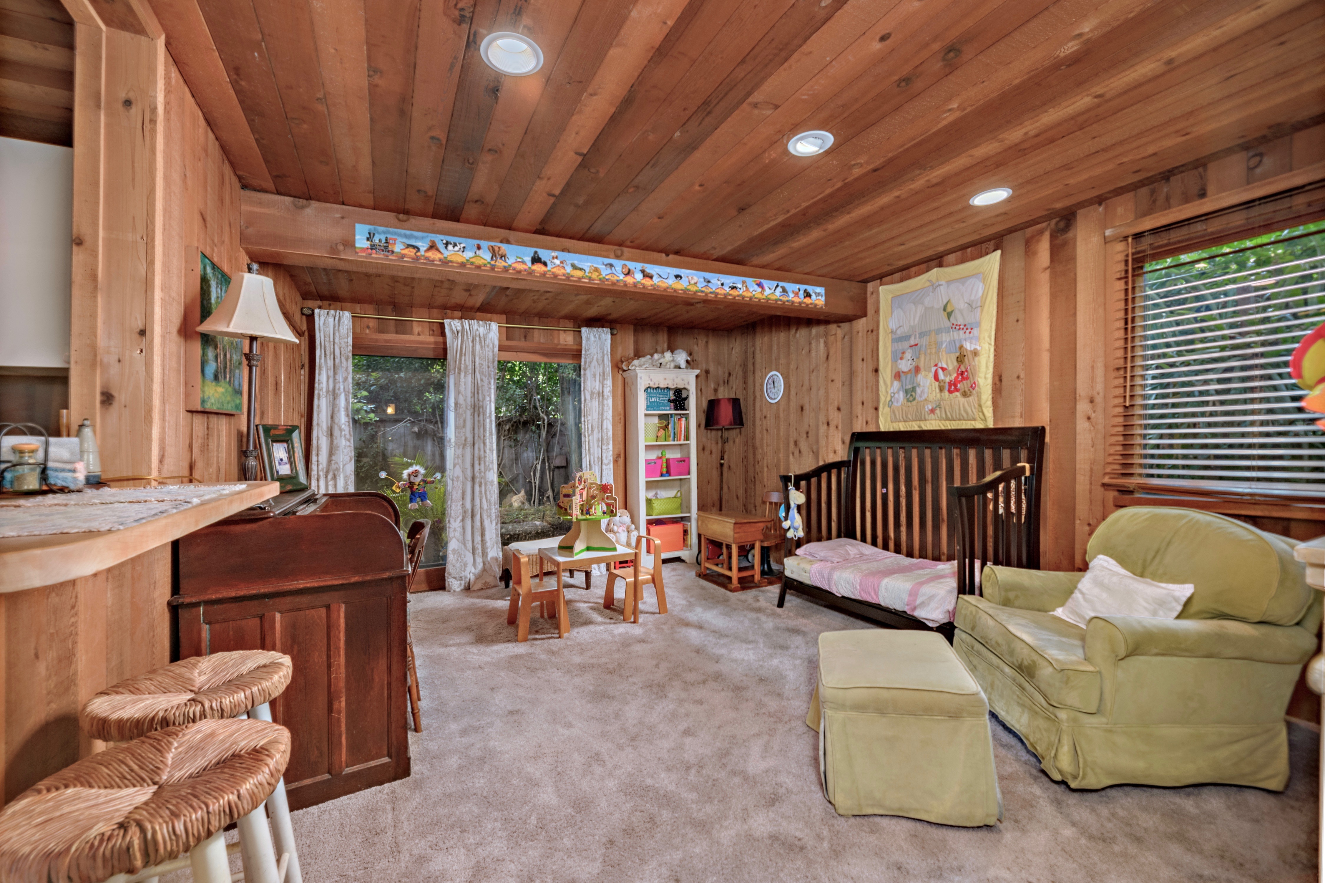 Residential For Sale – image 11