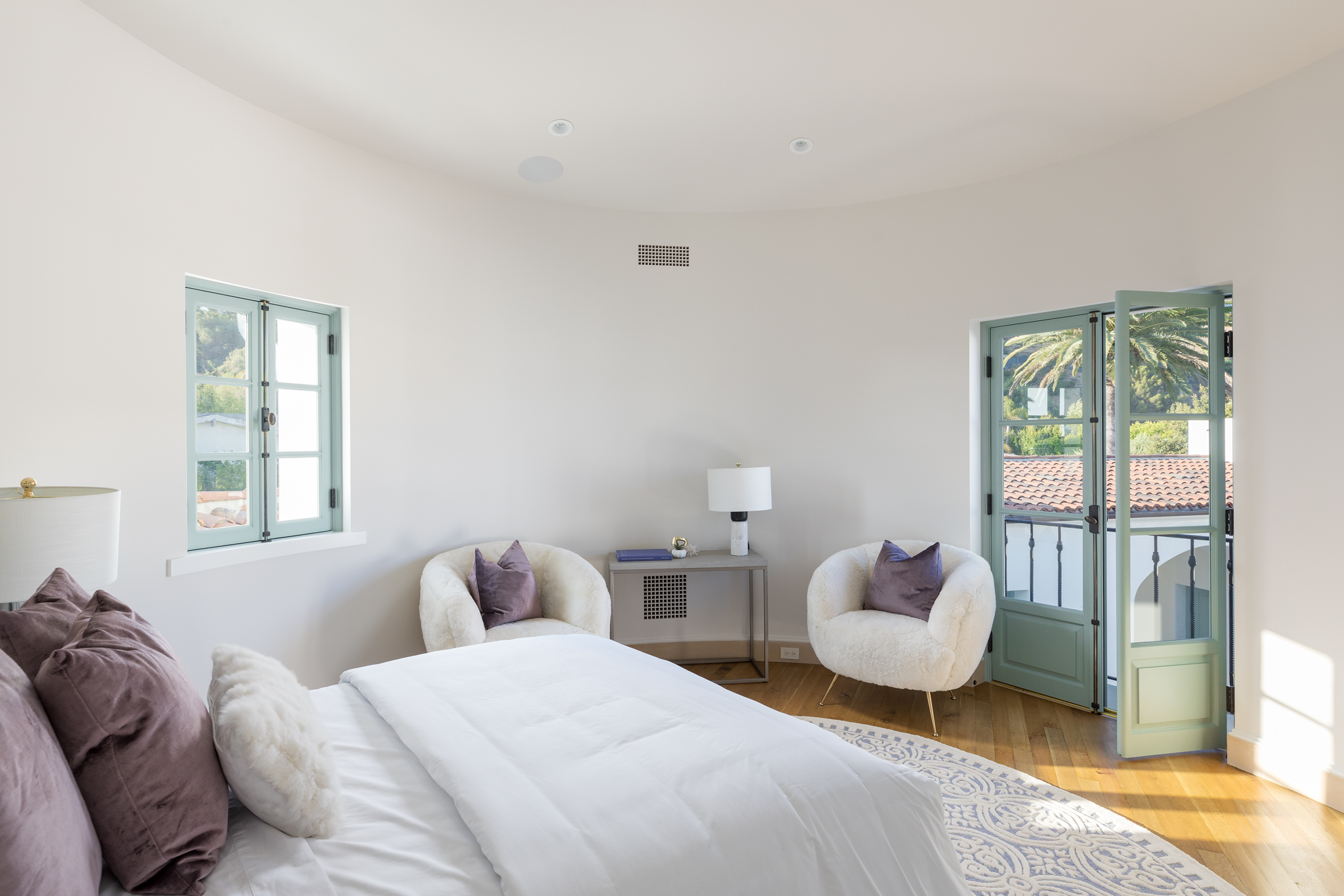 9240 Robin Dr, Los Angeles CA – image 33