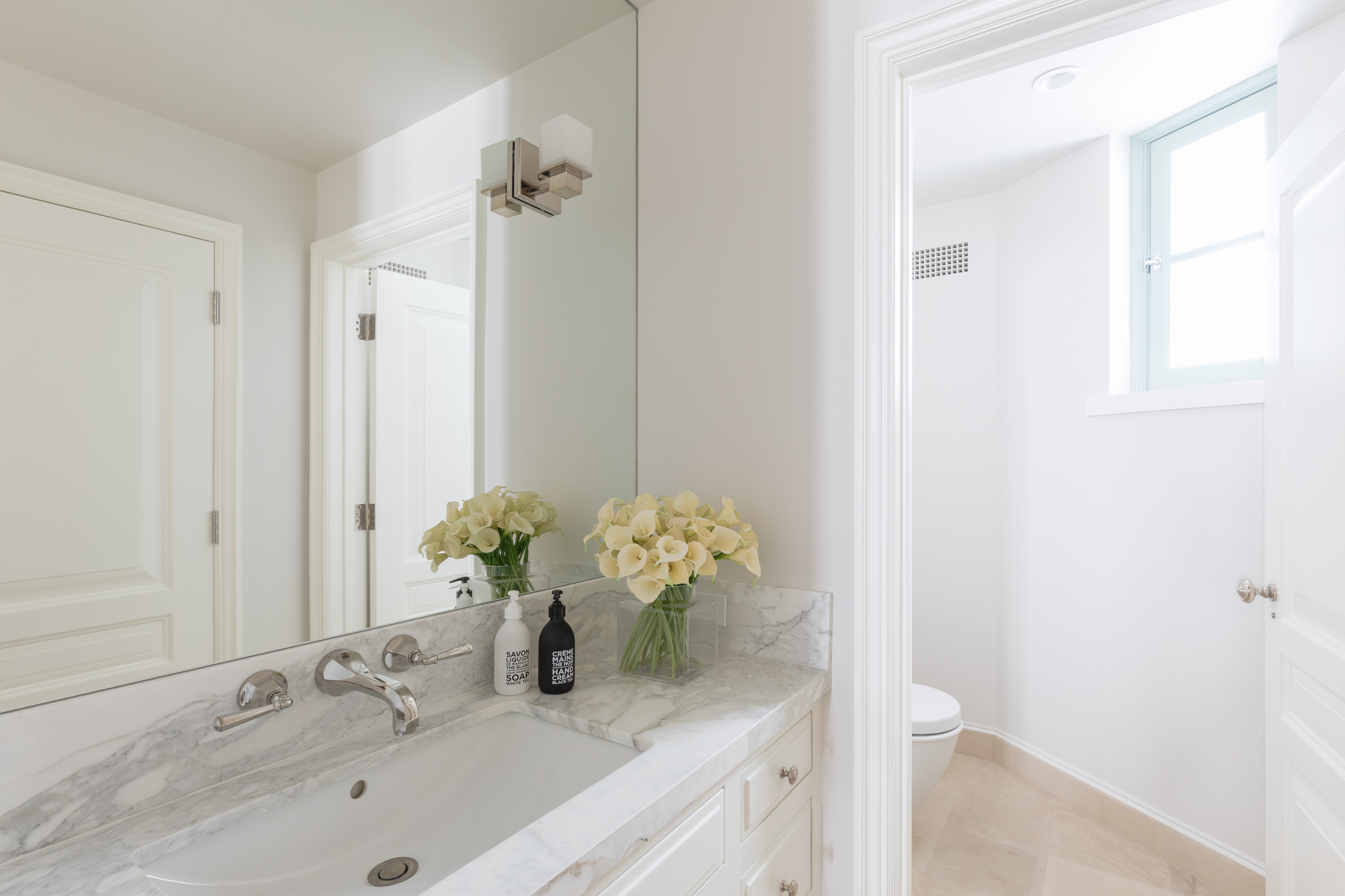 9240 Robin Dr, Los Angeles CA – image 39