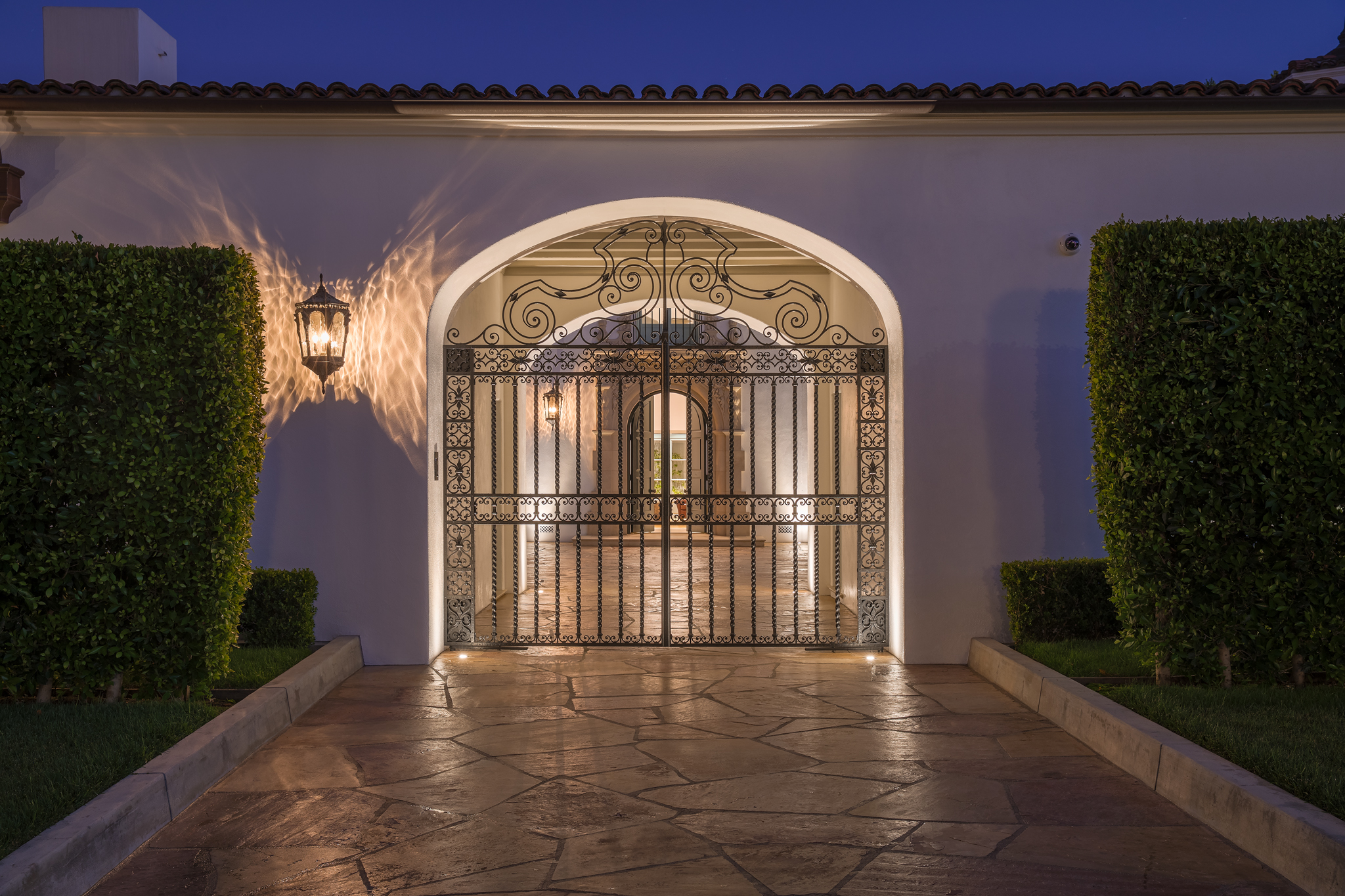 9240 Robin Dr, Los Angeles CA – image 47