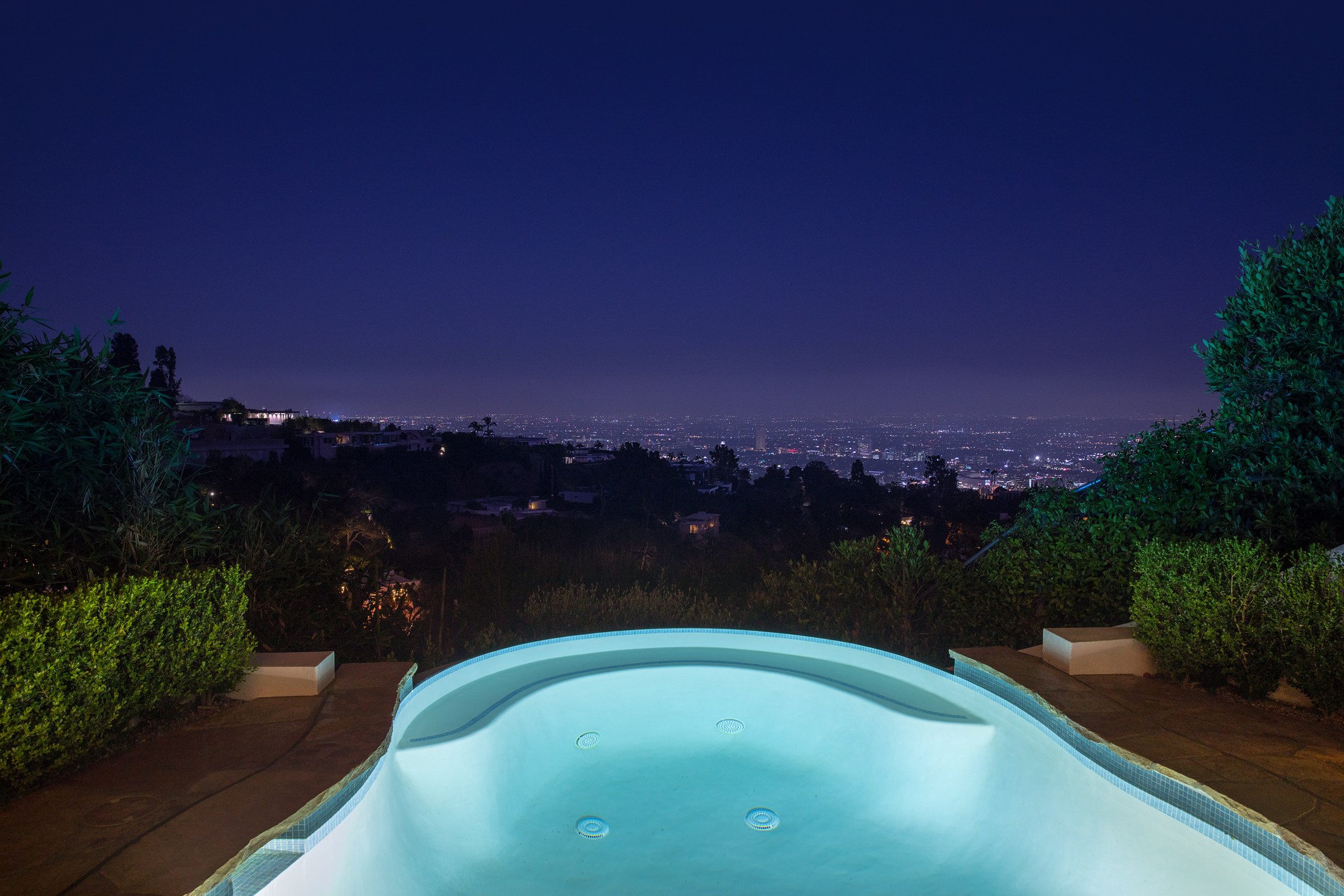 9240 Robin Dr, Los Angeles CA – image 51
