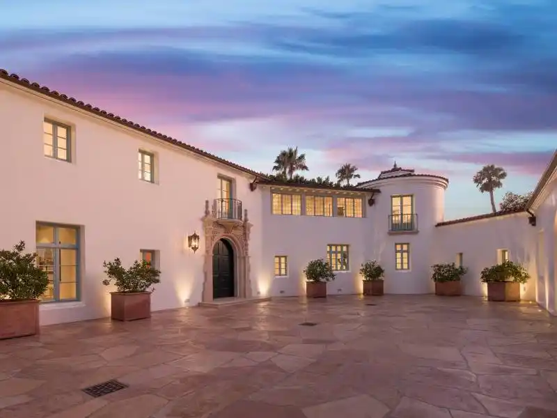9240 Robin Dr, Los Angeles CA – image 40