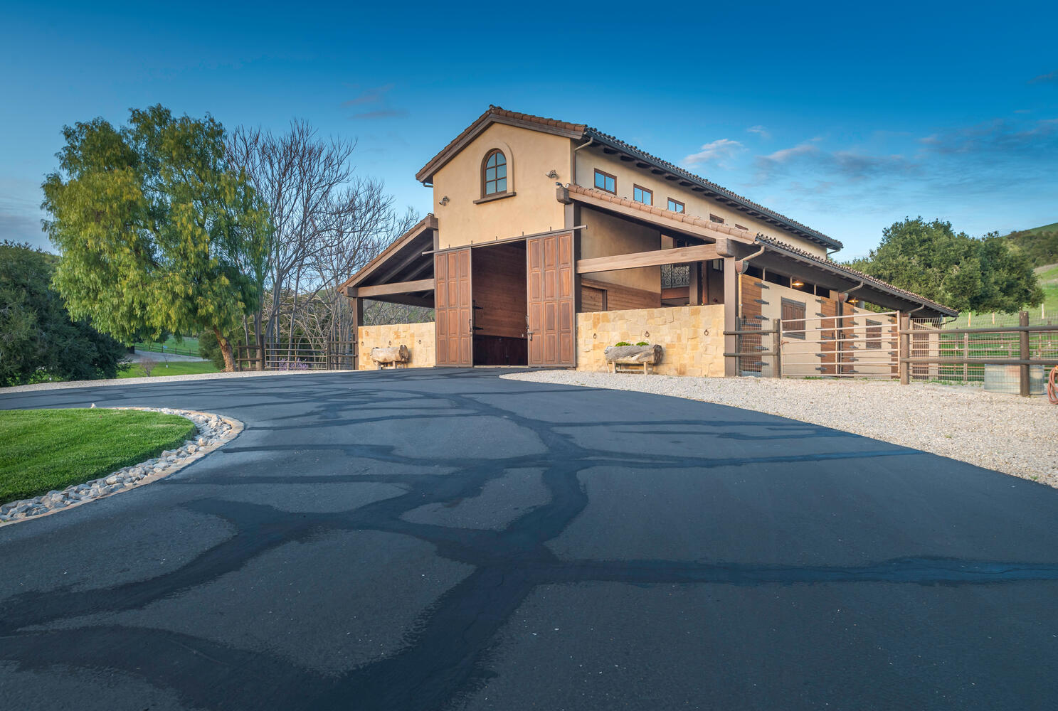 2667 Via De Los Ranchos, Los Olivos – image 23