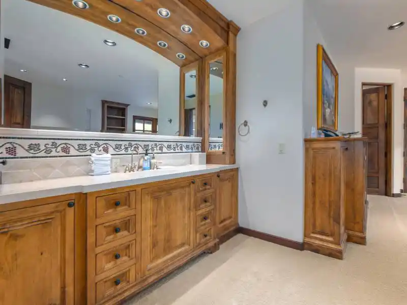 2667 Via De Los Ranchos, Los Olivos – image 10