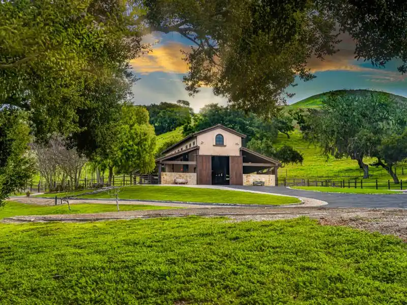 2667 Via De Los Ranchos, Los Olivos – image 20