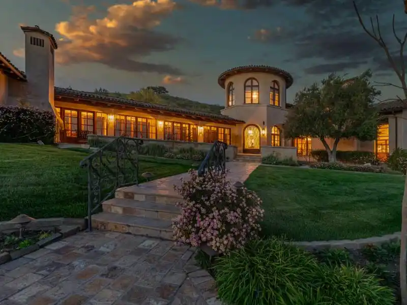 2667 Via De Los Ranchos, Los Olivos – image 25