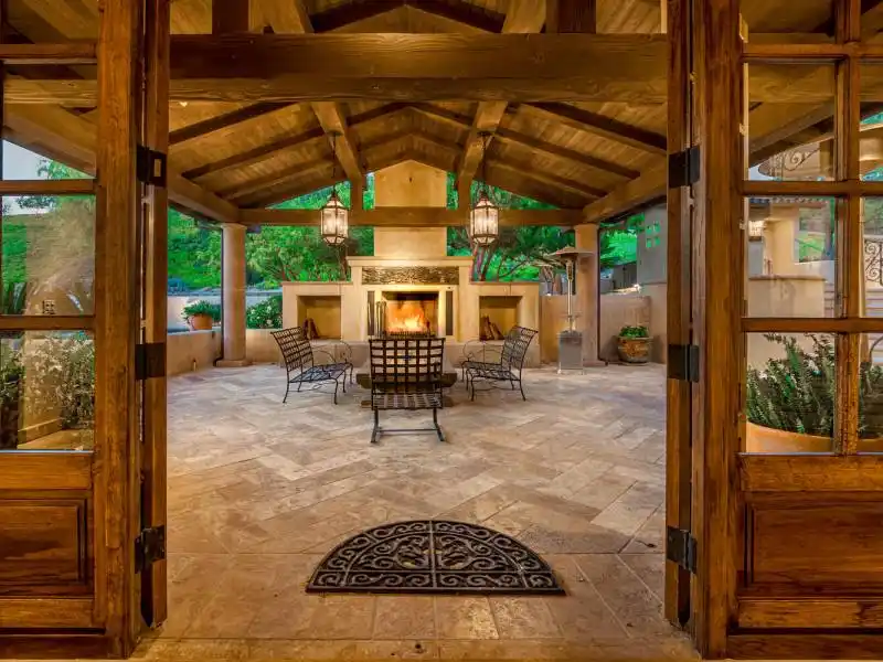 2667 Via De Los Ranchos, Los Olivos – image 28