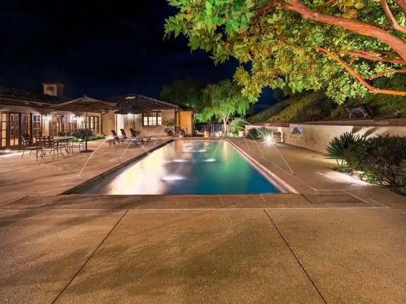 2667 Via De Los Ranchos, Los Olivos – image 31