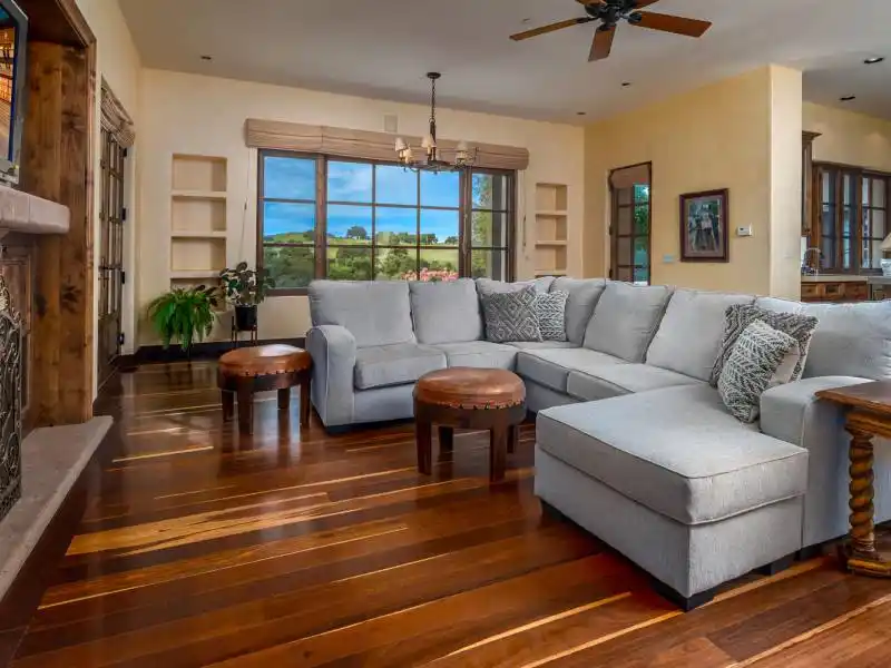 2667 Via De Los Ranchos, Los Olivos – image 4
