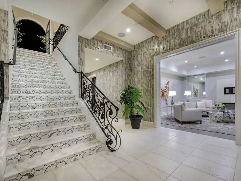 1133 Tower Rd. Beverly Hills – image 8